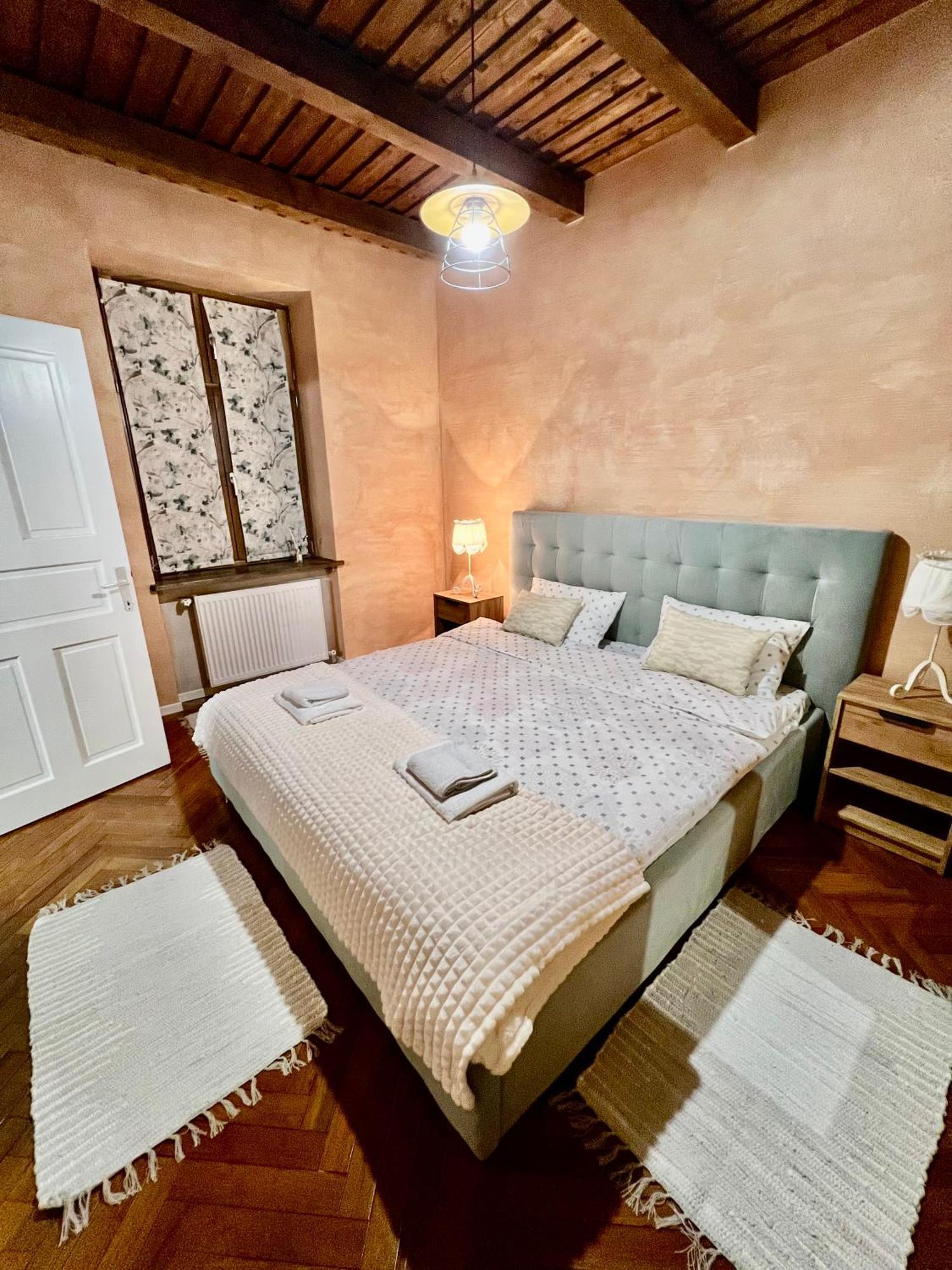Star Center Sibiu Apartment Ngoại thất bức ảnh
