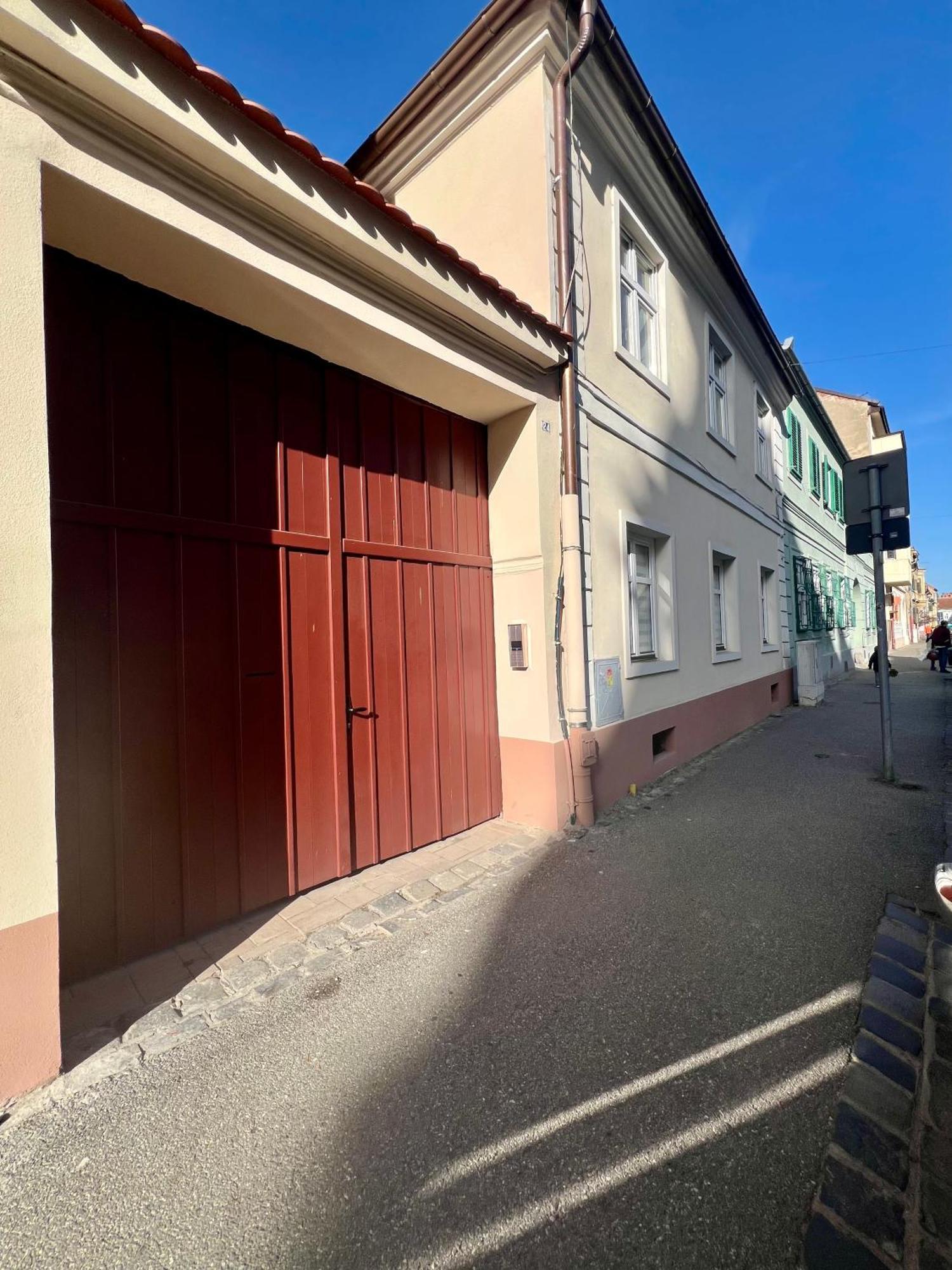 Star Center Sibiu Apartment Ngoại thất bức ảnh